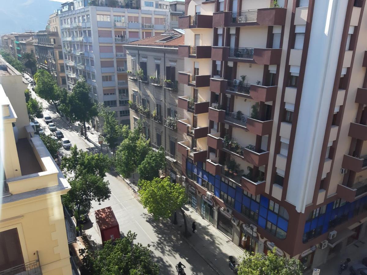 Hotel Politeamari Palermo Exterior foto